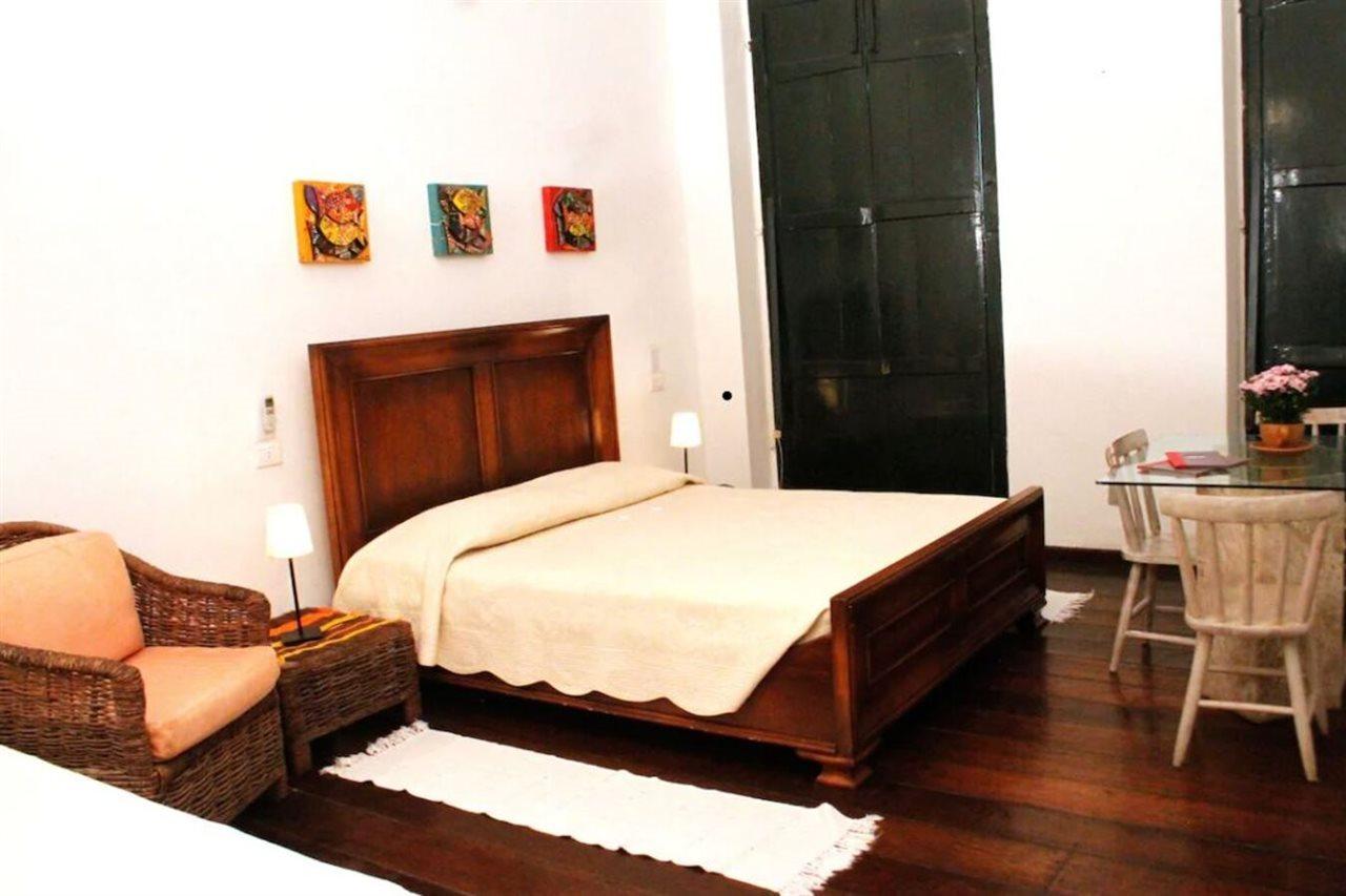 Studio Do Carmo Galeria De Artes E Pousada Salvador Exterior photo